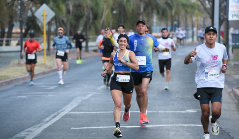 Con-más-de-5-mil-participantes-se-corrió-la-“Maratón-Ciudad-de-Córdoba-2025”-los-ganadores-ElDoce-04-11-2026_05_24_PM