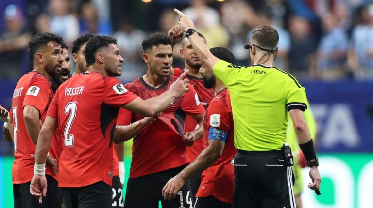 egipto-presento-una-queja-formal-ante-la-fifa-por-el-arbitraje-en-el-partido-contra-la-seleccion-argentina-foto-ap-YFGH2HRHWJH6VO5ZSMQHQF64FA
