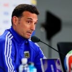 el-entrenador-de-la-argentina-lionel-scaloni-en-VOPM24YK5VBXBCYWA5X4OI2QYU (2)