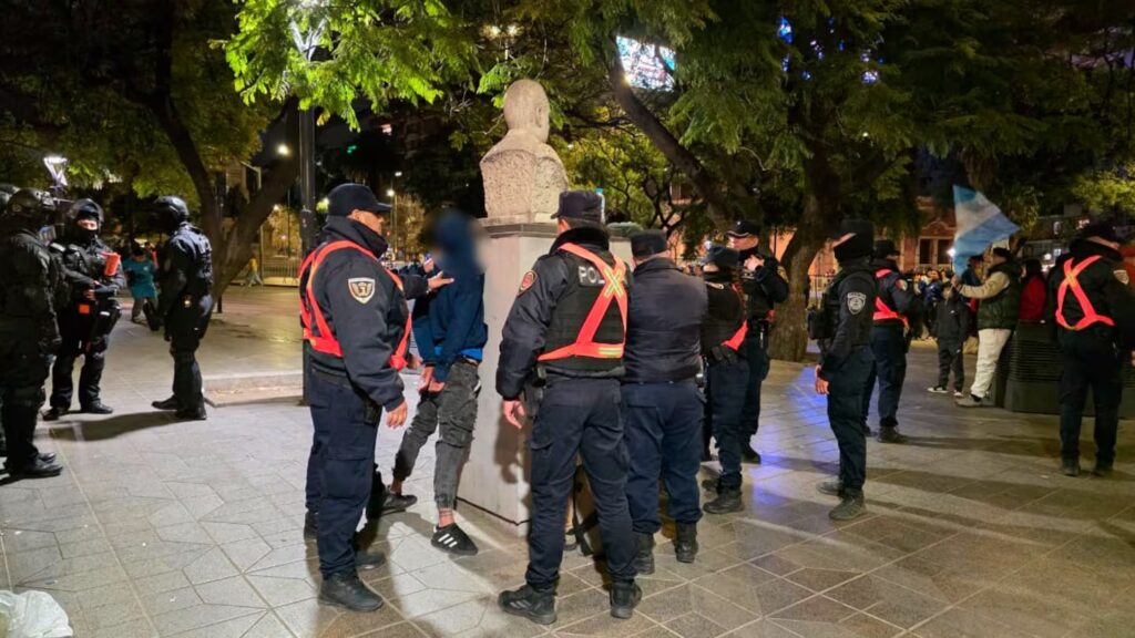 el-operativo-transcurrio-sin-incidentes-informaron-YFO6L3JOKJAG3ES5XDWFUROCTU