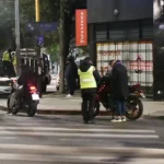 Motos